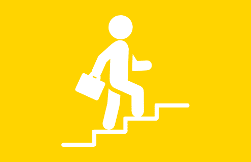 Icon einer Person, die mit einer Aktentasche in der Hand eine Treppe hinauf geht.